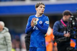 talkSPORT：切尔西愿在今夏出售加纳乔，高层认为未取得预期效果