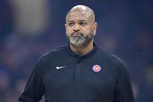 怎么说？比克斯塔夫季后赛执教战绩9胜20负 执教活塞2胜5负