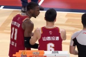 迪亚洛抱怨裁判再吃T 本赛季累计第10次技术犯规&收官战将被禁赛