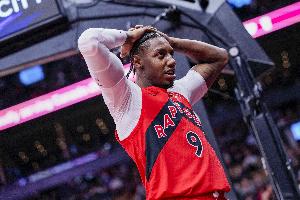 尽力了！巴雷特13中10高效得22分 另有9板5助&抢4个前场板