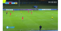 U17国足1-0领先澳大利亚！帅惟浩推射破门，周雨诺抢断后送助攻